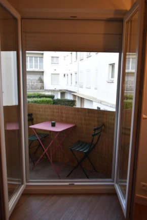 Quiet Tiny Apartment